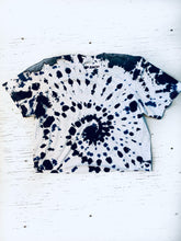 Load image into Gallery viewer, Straight Up Spiraled Dye Tee
